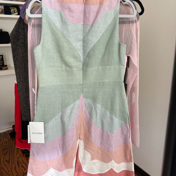 Colorful Sleeveless Dress - Picture 3 of 10